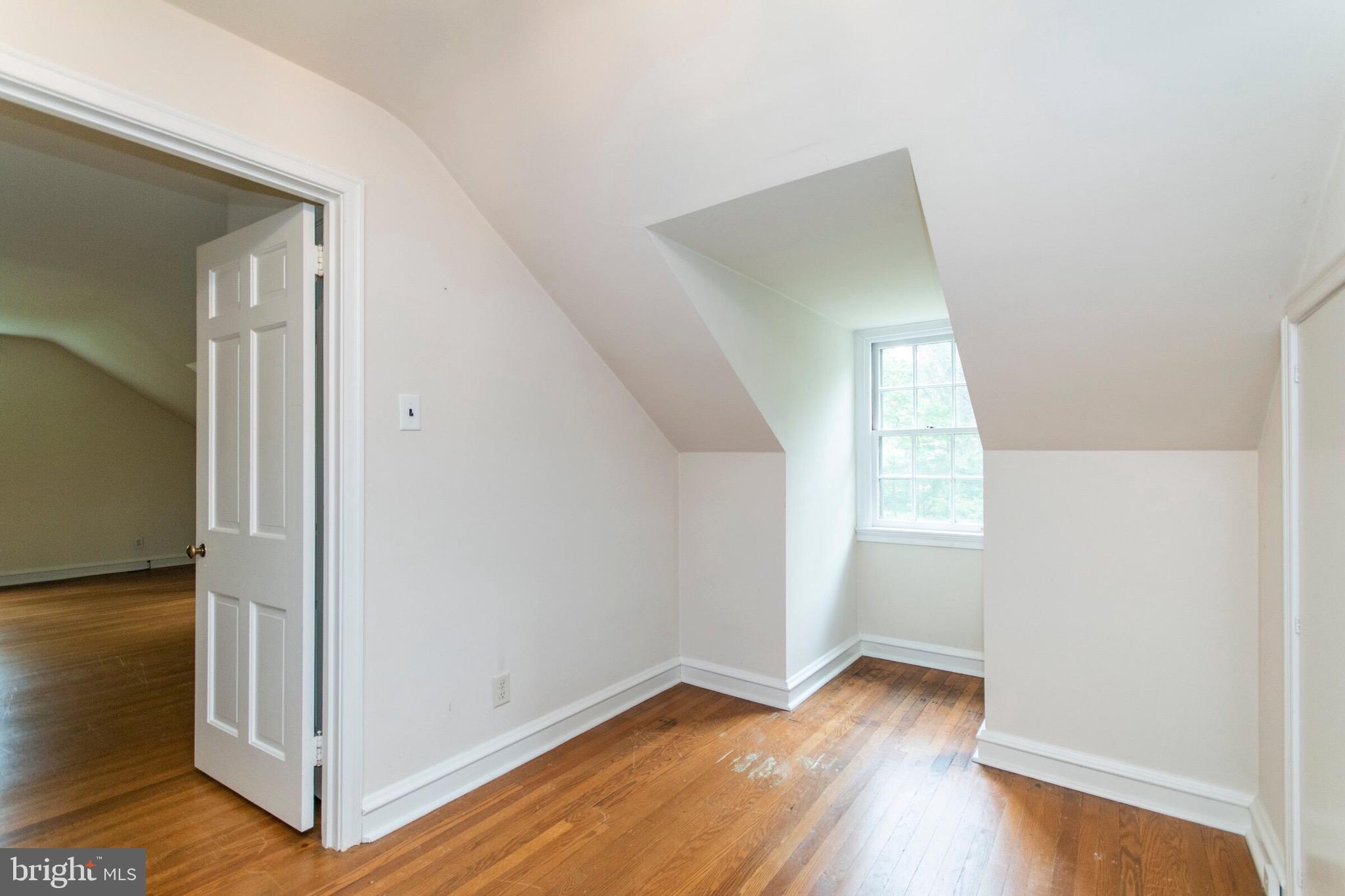 958 Leopard Road Rydal, PA 19046 - Photo 27 of 52