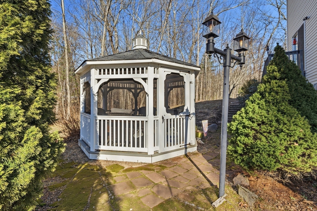 32 Linden Street Douglas, MA 01516 - Photo 36 of 40