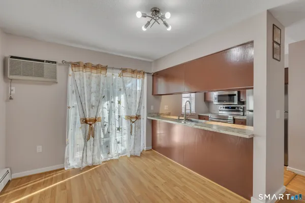 $2,000 | 60 Old Town Road, Unit 143, Vernon, CT 06066