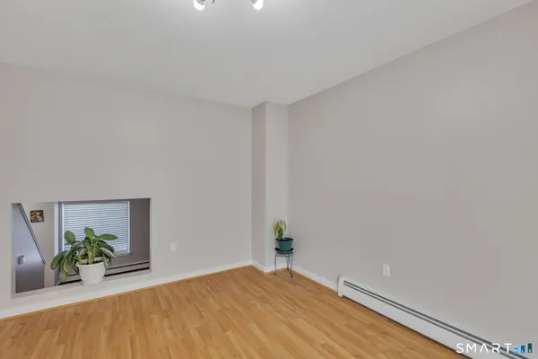 $2,000 | 60 Old Town Road, Unit 143, Vernon, CT 06066