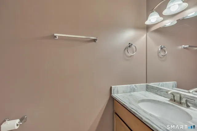 $2,000 | 60 Old Town Road, Unit 143, Vernon Rockville, CT 06066