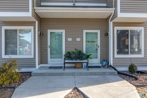 $2,000 | 60 Old Town Road, Unit 143, Vernon, CT 06066