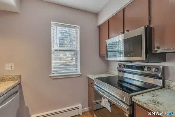 $2,000 | 60 Old Town Road, Unit 143, Vernon, CT 06066