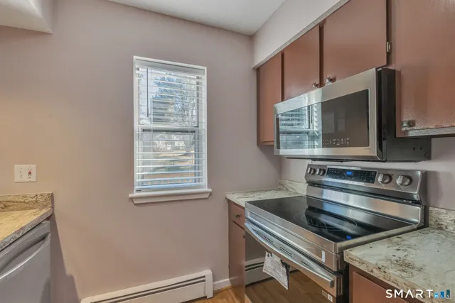 $2,000 | 60 Old Town Road, Unit 143, Vernon Rockville, CT 06066