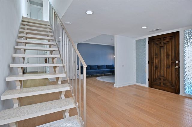 $3,400,000 | 11566 Dona Teresa Drive, Studio City, CA 91604