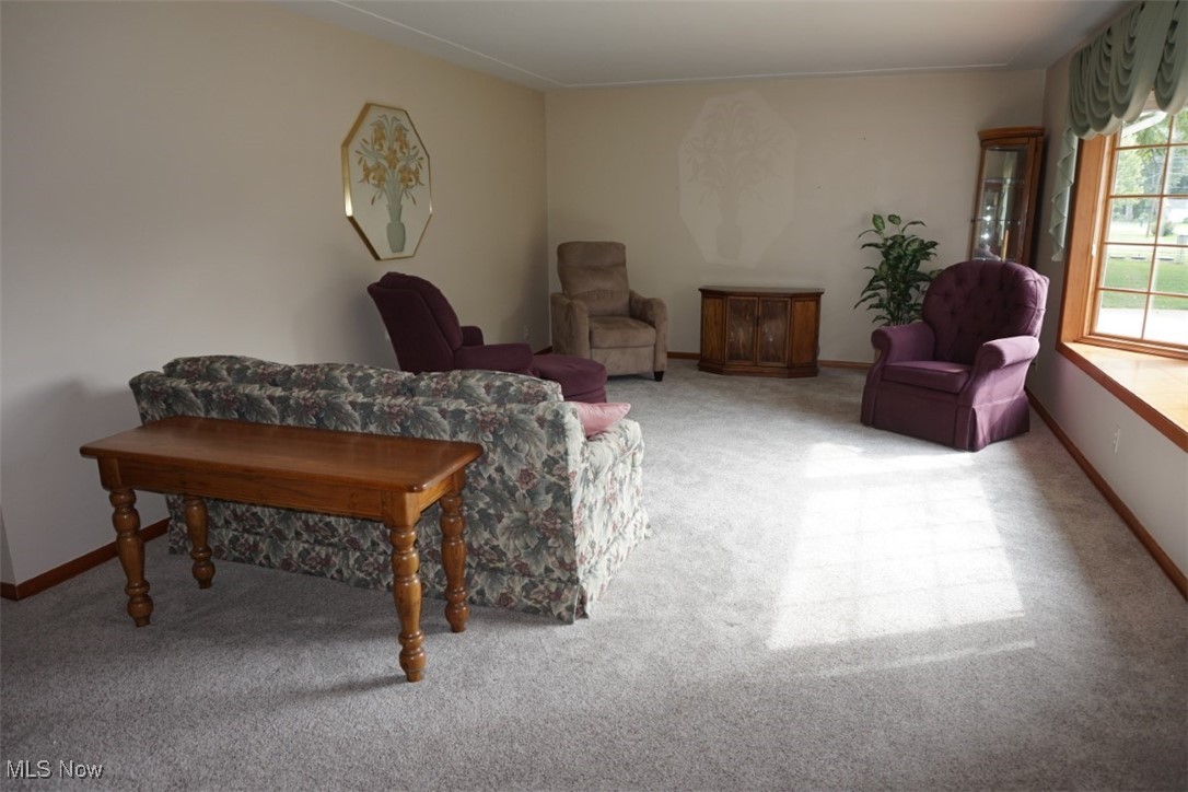 3089 Jaycox Road Avon, OH 44011 - Photo 7 of 30 Living room view 1