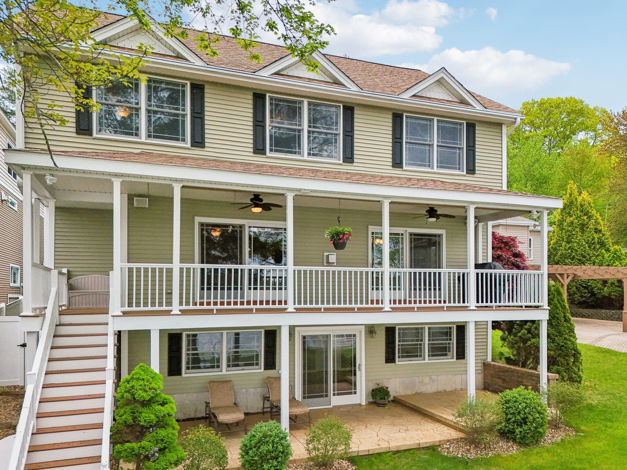34 Turtle Rock Road Windham, NH 03087 - Photo 1 of 40