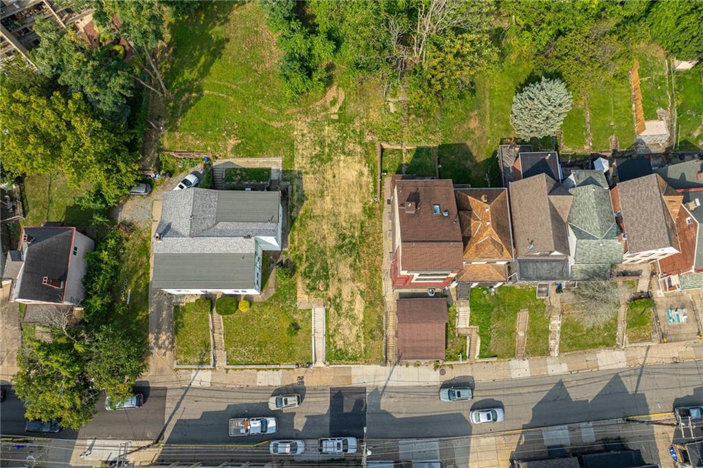 98 Wyoming Street Pittsburgh, PA 15211 - Photo 2 of 5