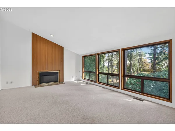 $450,000 | 1668 Northwest 14th Drive, Gresham, OR 97030
