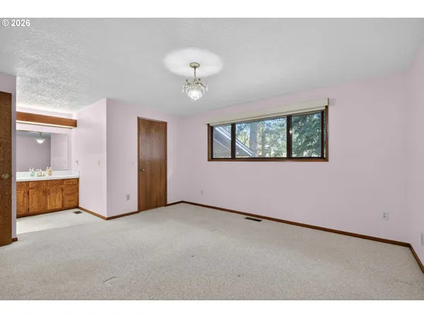 $450,000 | 1668 Northwest 14th Drive, Gresham, OR 97030
