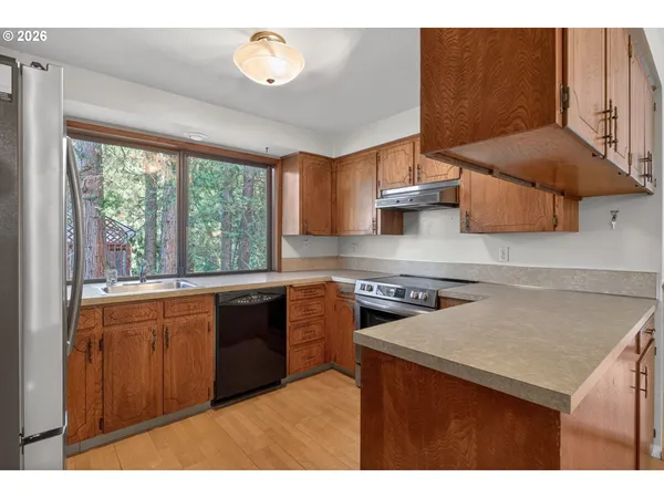 $450,000 | 1668 Northwest 14th Drive, Gresham, OR 97030