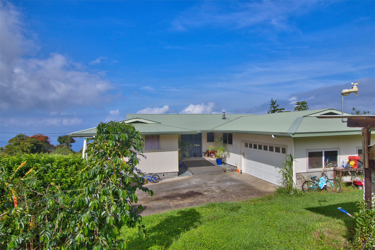 82-1019 KOA Road Captain Cook, HI 96704 - Photo 16 of 17 a front view of a house with a yard