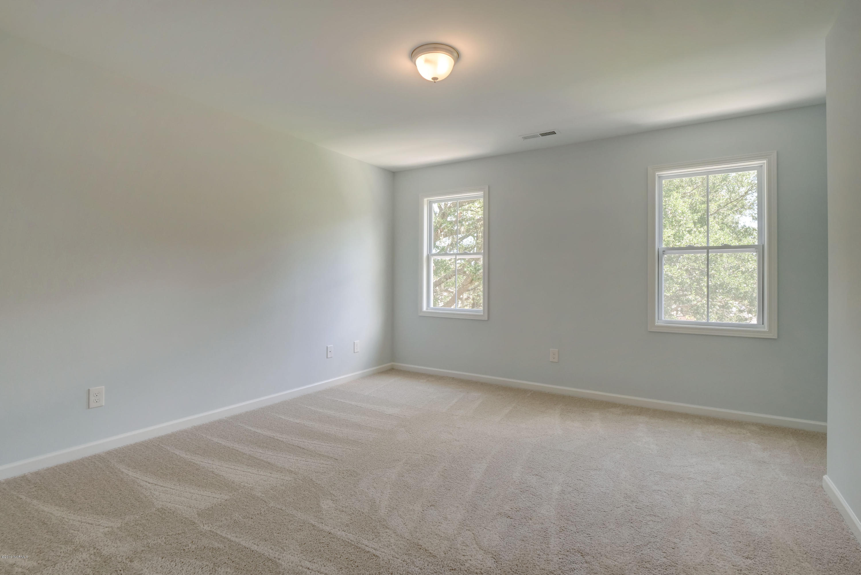 124 Violetear Ridge, Unit LOT #48 Hampstead, NC 28443 - Photo 18 of 31 P2966683_4_5_6_7_8_9
