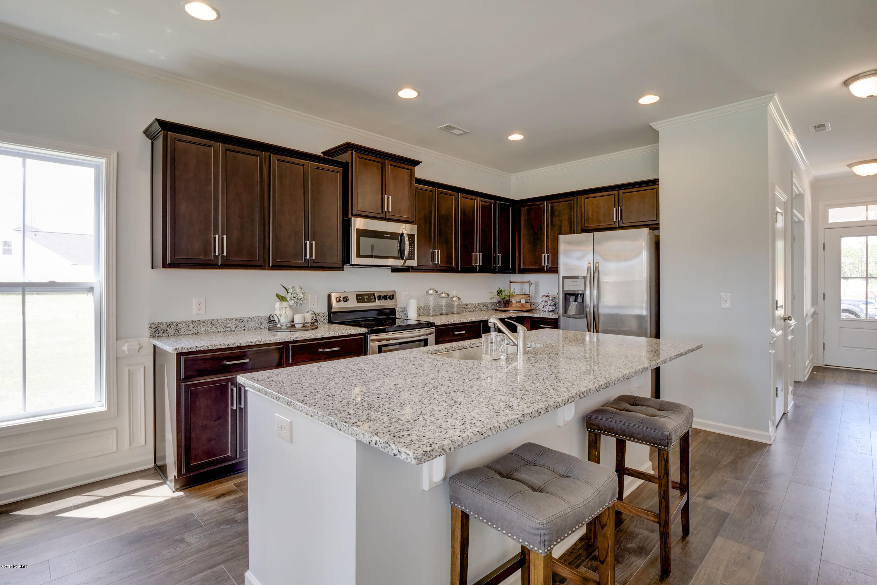 124 Violetear Ridge, Unit LOT #48 Hampstead, NC 28443 - Photo 9 of 31 P2966592_3_4_5_6_7_8
