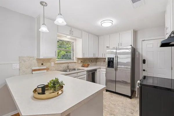 $3,500 | 3605 Jeanette Drive, Fort Worth, TX 76109