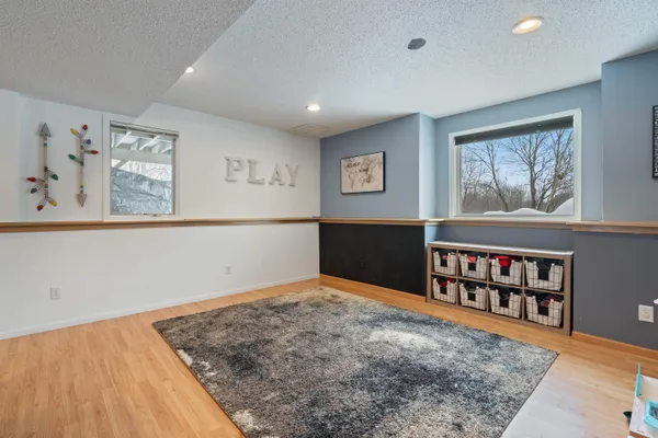 $729,900 | 4809 Oak Ridge Drive, Hermantown, MN 55811