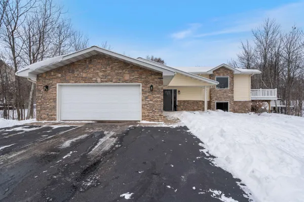 $729,900 | 4809 Oak Ridge Drive, Hermantown, MN 55811