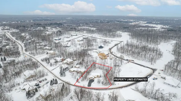 $729,900 | 4809 Oak Ridge Drive, Hermantown, MN 55811