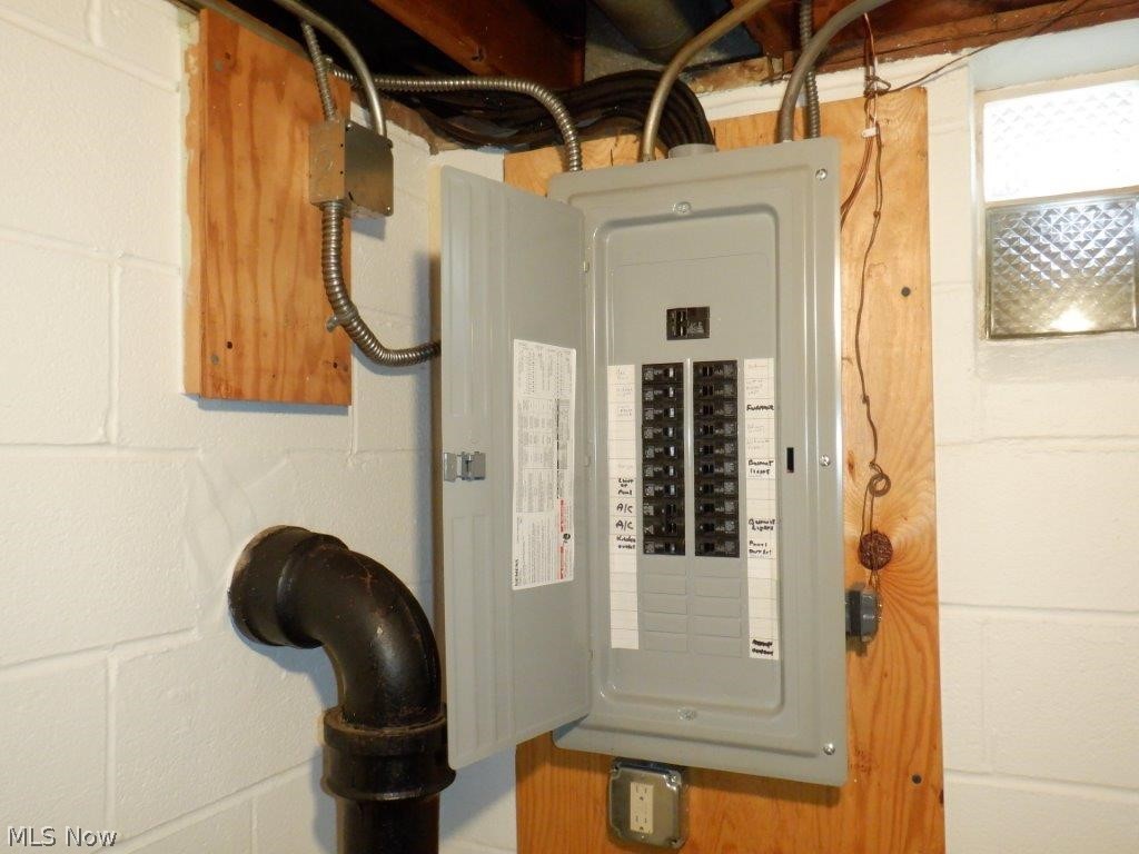 4851 North Sedgewick Road Cleveland, OH 44124 - Photo 19 of 25 Gallery Image 19