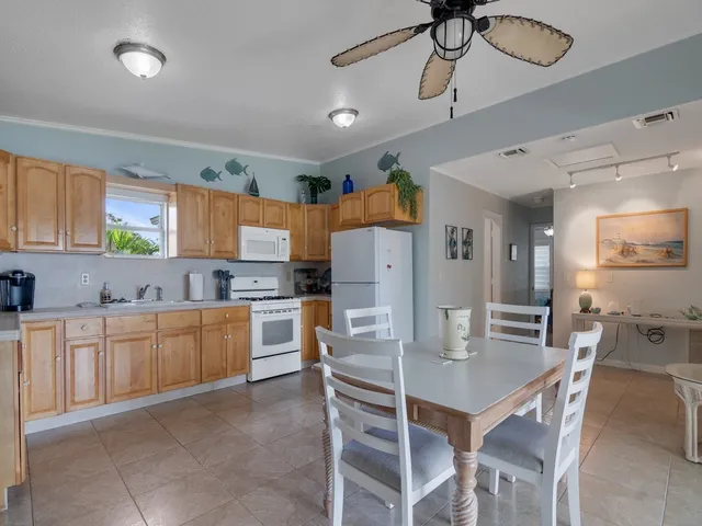 $3,000 | 3957 Canal Drive, Sebastian, FL 32976