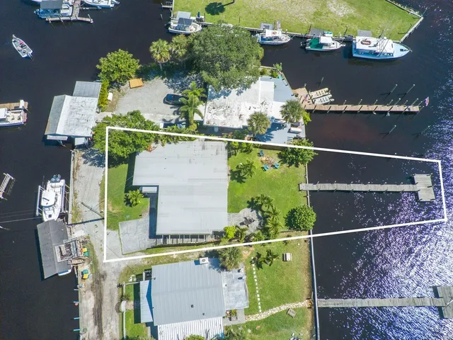 $3,000 | 3957 Canal Drive, Sebastian, FL 32976