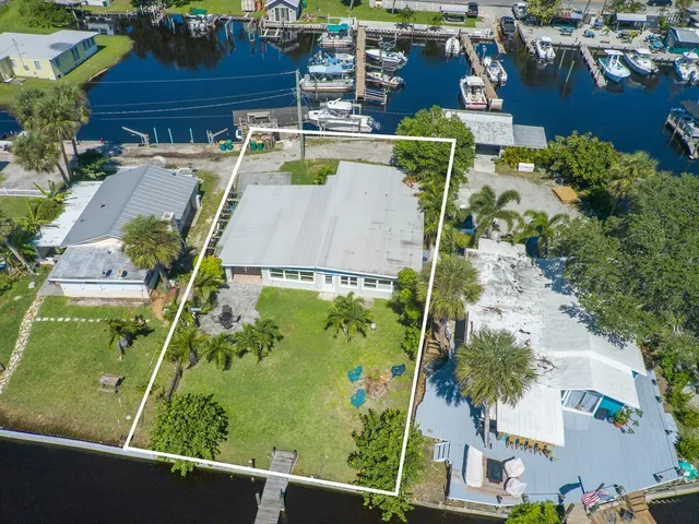 $3,000 | 3957 Canal Drive, Sebastian, FL 32976