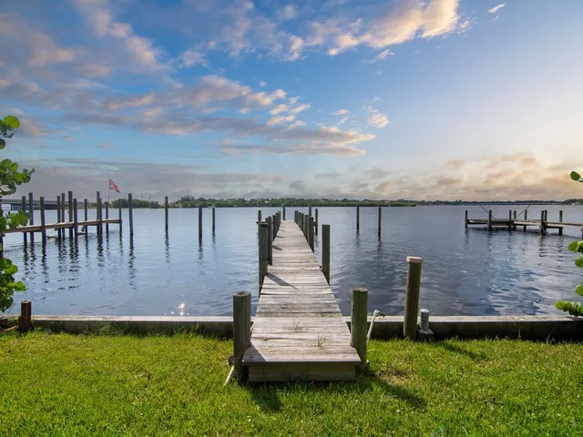 $3,000 | 3957 Canal Drive, Sebastian, FL 32976