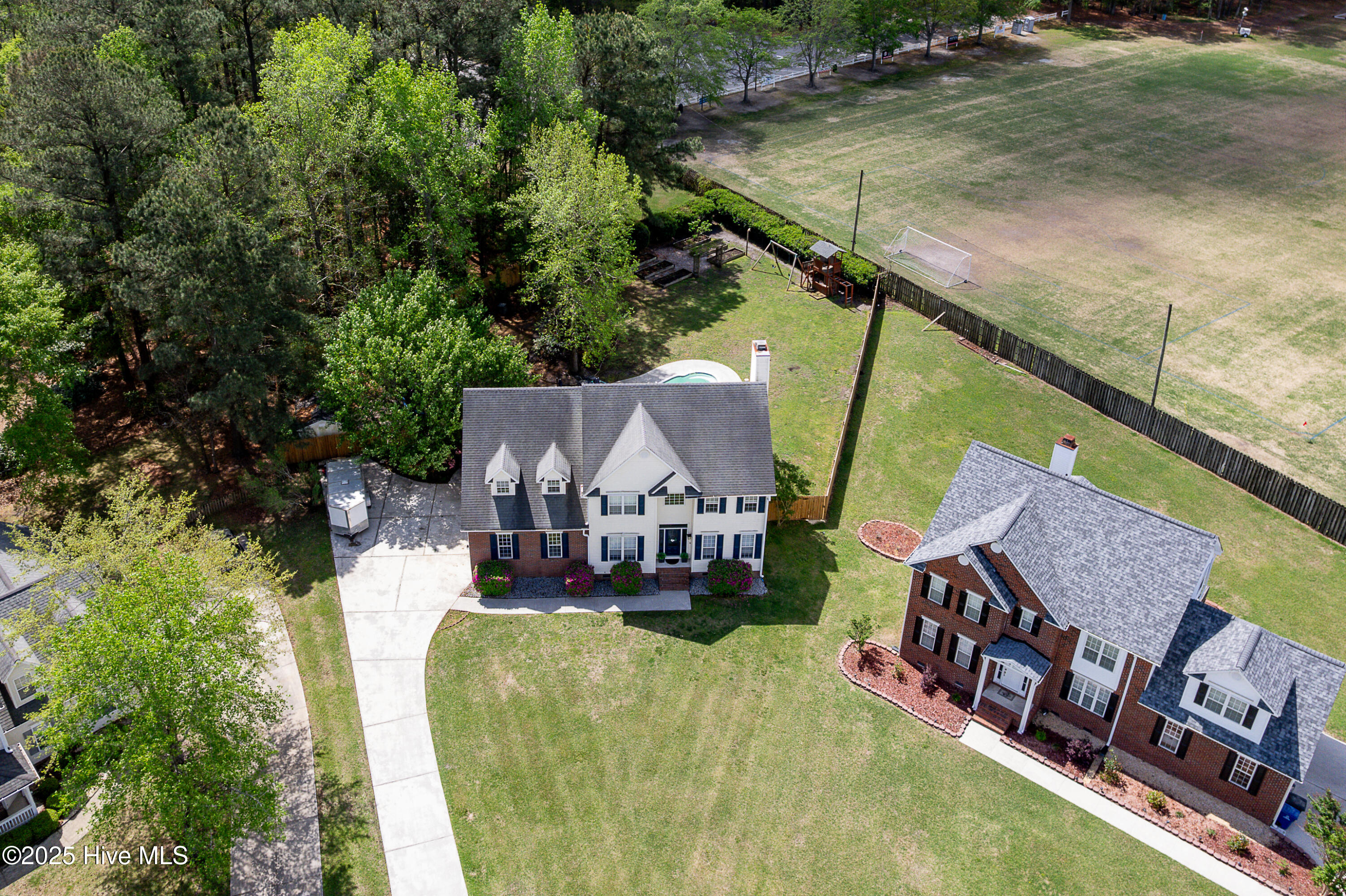 100 Drayton Hall Jacksonville, NC 28540 - Photo 3 of 50 44