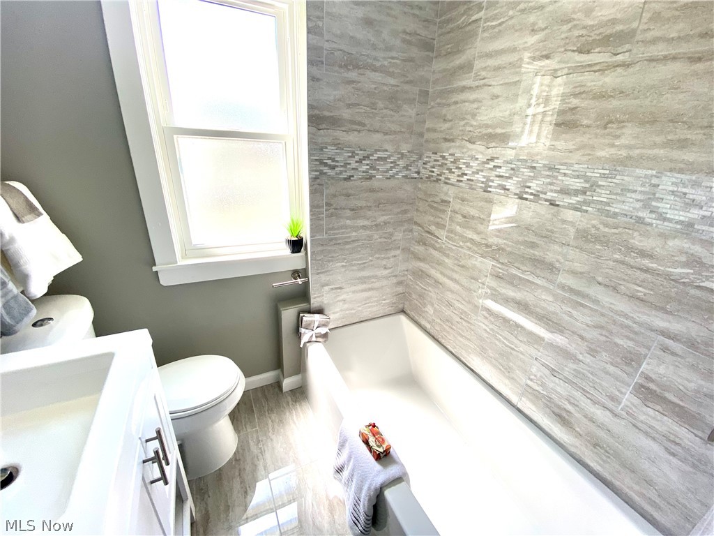 3255 Warren Road Cleveland, OH 44111 - Photo 20 of 29 Gallery Image 20