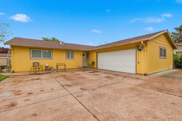 $369,000 | 4273 Olivehurst Avenue, Olivehurst, CA 95961