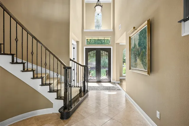 $1,449,000 | 2116 University Club Drive, Austin, TX 78732