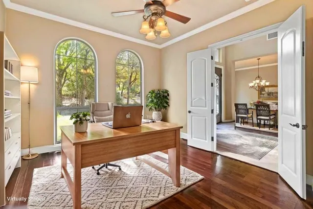 $1,449,000 | 2116 University Club Drive, Austin, TX 78732