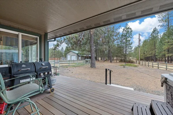 $929,000 | 25106 West Carman Road, Cheney, WA 99004