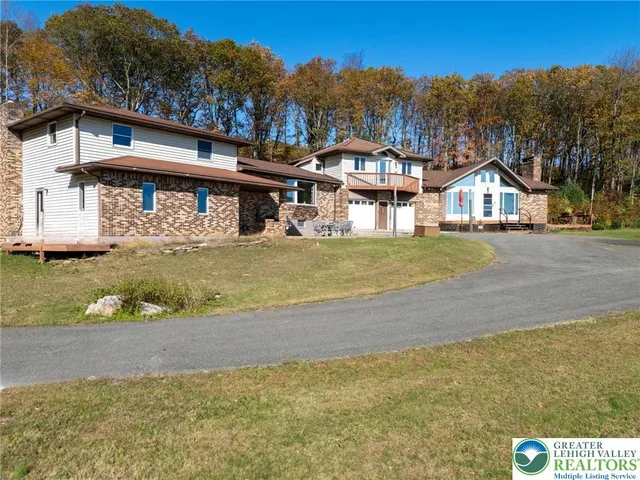 $793,396 | 394 Flagstaff Road, Lehighton, PA 18235