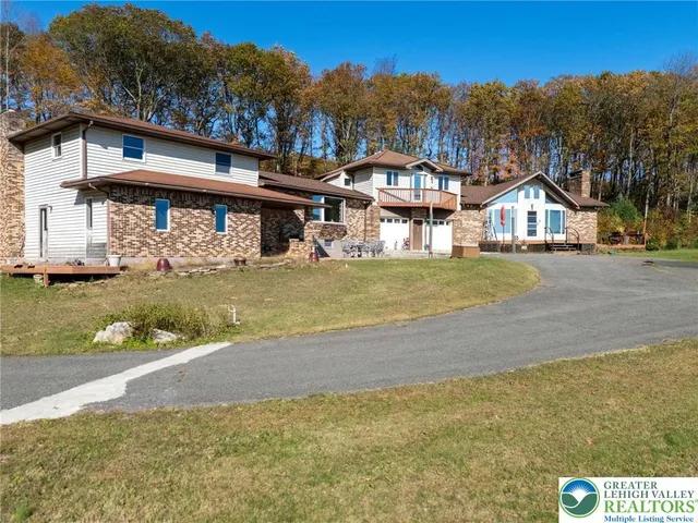 $793,396 | 394 Flagstaff Road, Lehighton, PA 18235