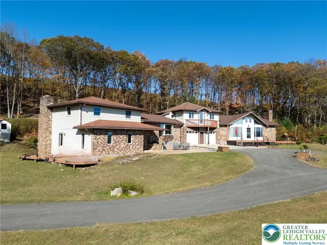 $793,396 | 394 Flagstaff Road, Lehighton, PA 18235