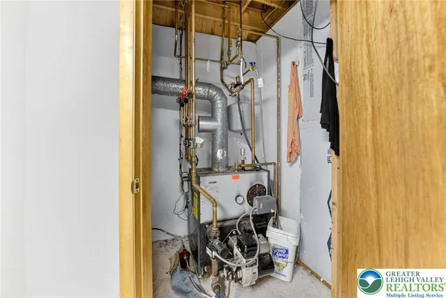 $793,396 | 394 Flagstaff Road, Lehighton, PA 18235