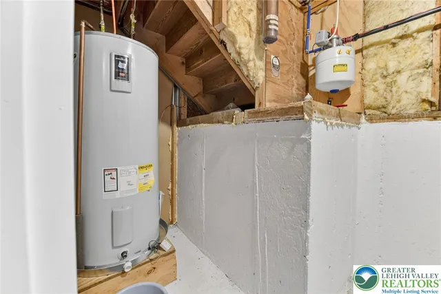 $793,396 | 394 Flagstaff Road, Lehighton, PA 18235