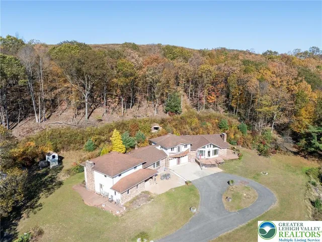 $793,396 | 394 Flagstaff Road, Lehighton, PA 18235