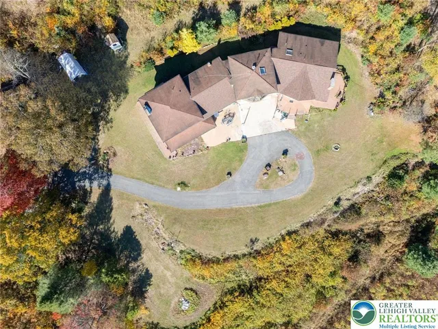 $793,396 | 394 Flagstaff Road, Lehighton, PA 18235