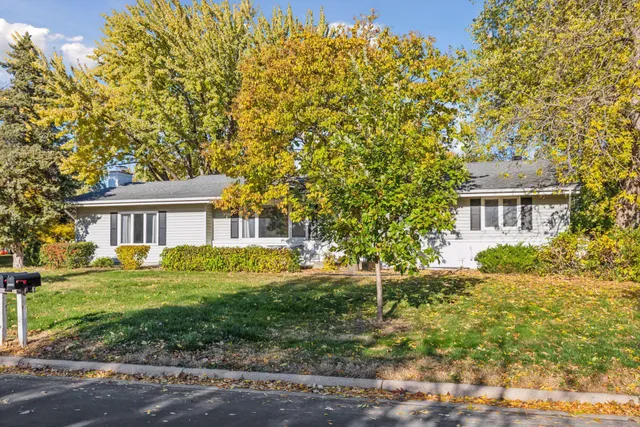 $365,000 | 11017 27th Avenue South, Burnsville, MN 55337