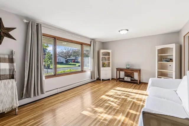 $365,000 | 11017 27th Avenue South, Burnsville, MN 55337