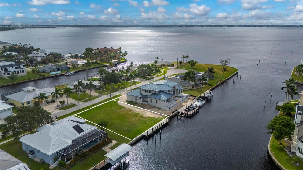 234 Beeney Road Southeast Port Charlotte, FL 33952 - Photo 15 of 37