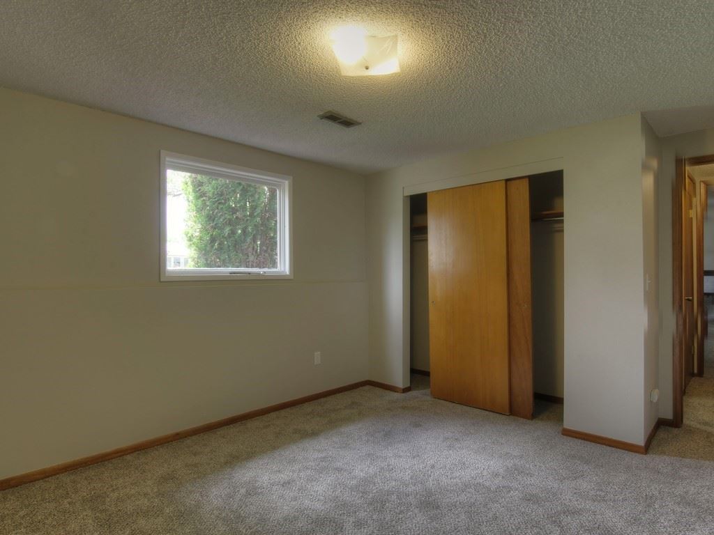 2811 South Bates Road Spokane Valley, WA 99206 - Photo 12 of 20 Gallery Image 12