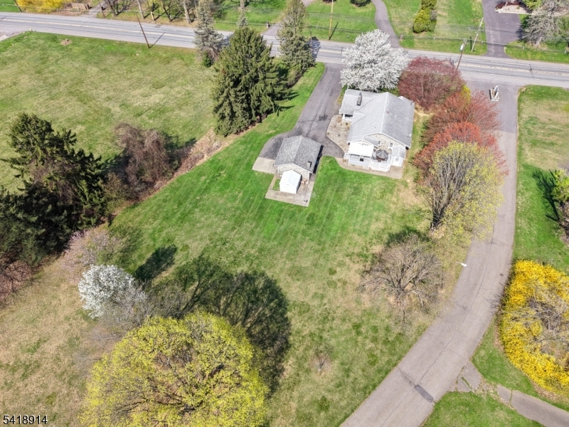 1316 Belvidere Road Phillipsburg, NJ 08865 - Photo 11 of 38