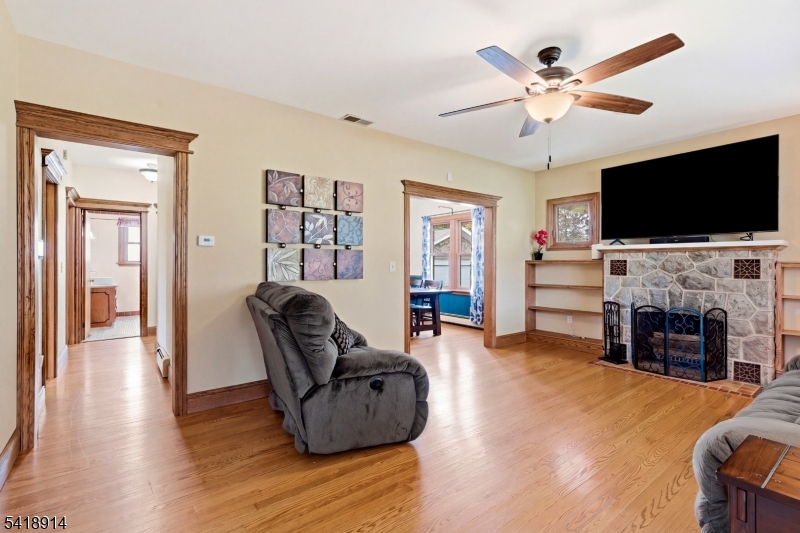 1316 Belvidere Road Phillipsburg, NJ 08865 - Photo 14 of 38