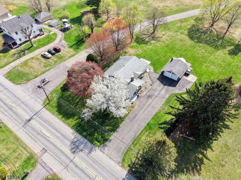 1316 Belvidere Road Phillipsburg, NJ 08865 - Photo 9 of 38