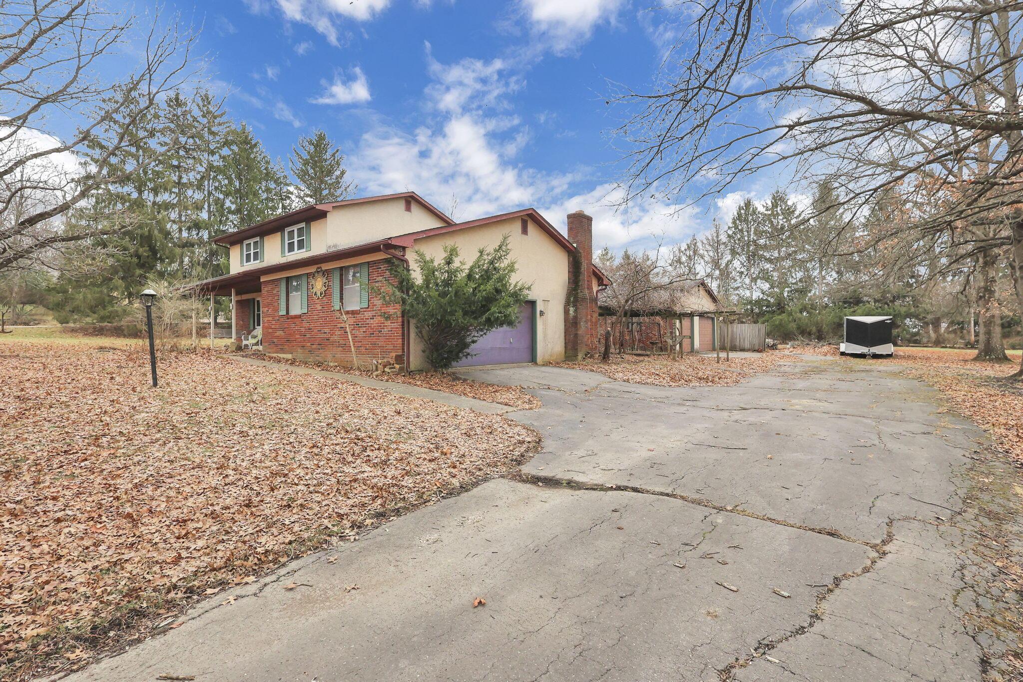 6175 Headley Road Columbus, OH 43230 - Photo 7 of 69 9-web-or-mls-G02A3466 (10) - Copy