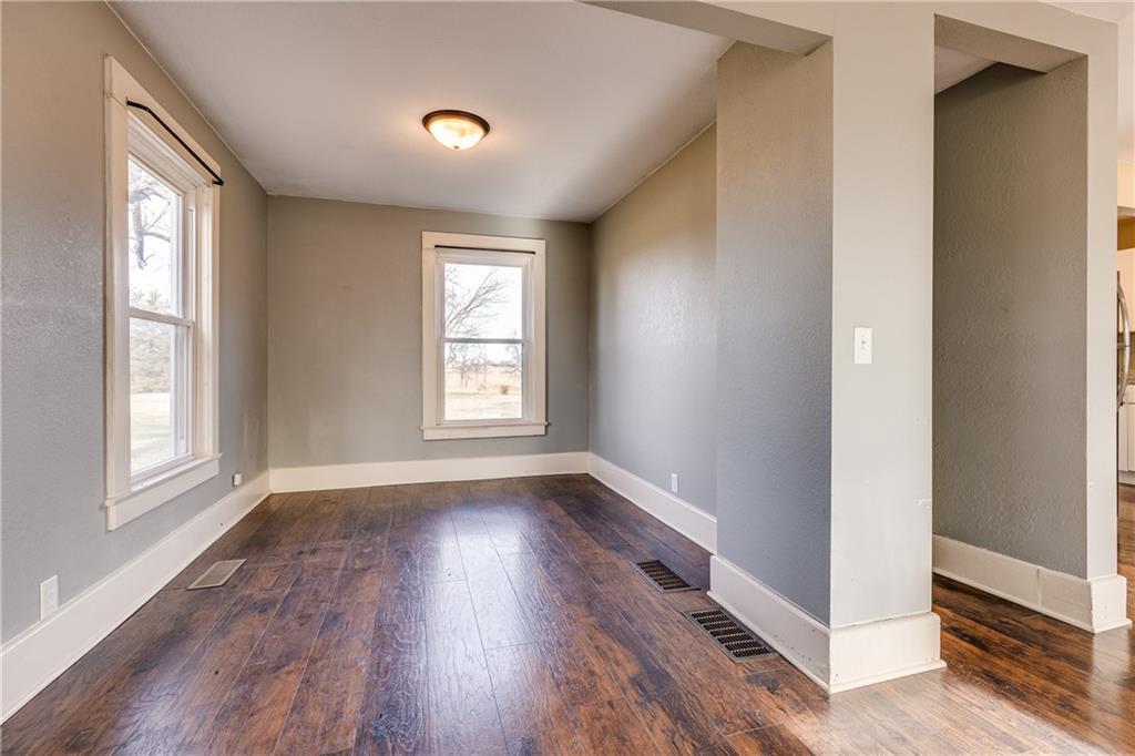 39635 Pleasant Valley Road Lane, KS 66042 - Photo 22 of 49