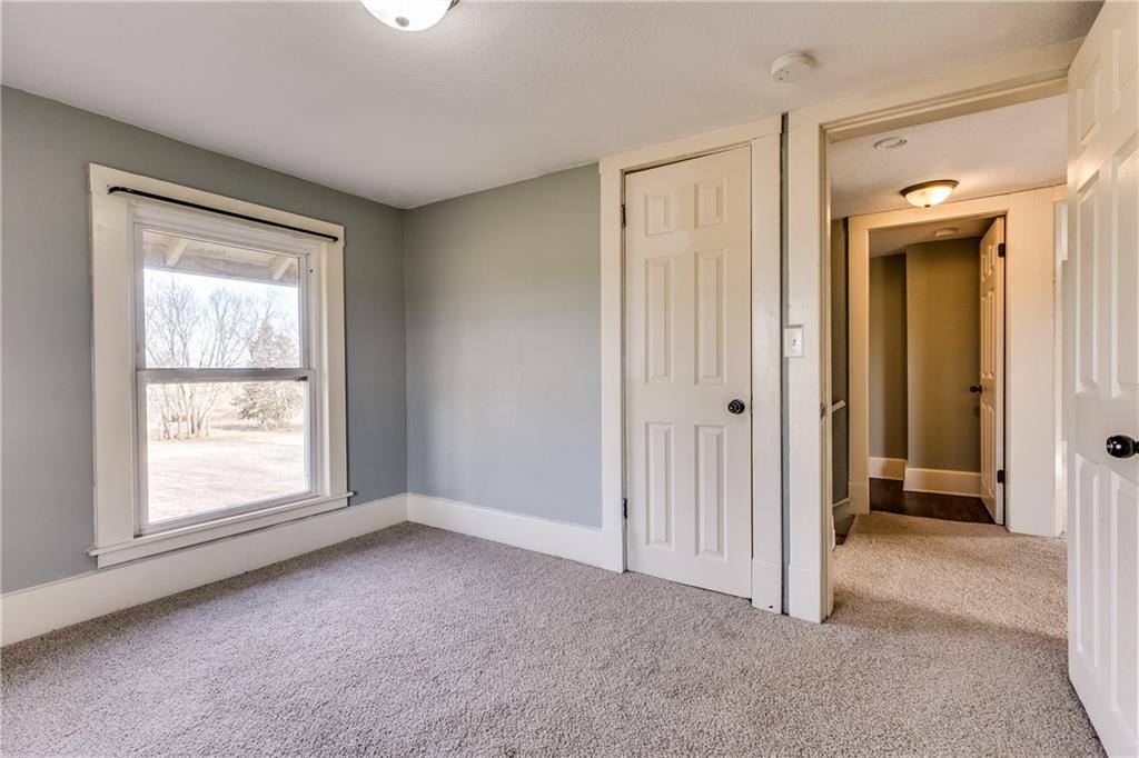 39635 Pleasant Valley Road Lane, KS 66042 - Photo 39 of 49